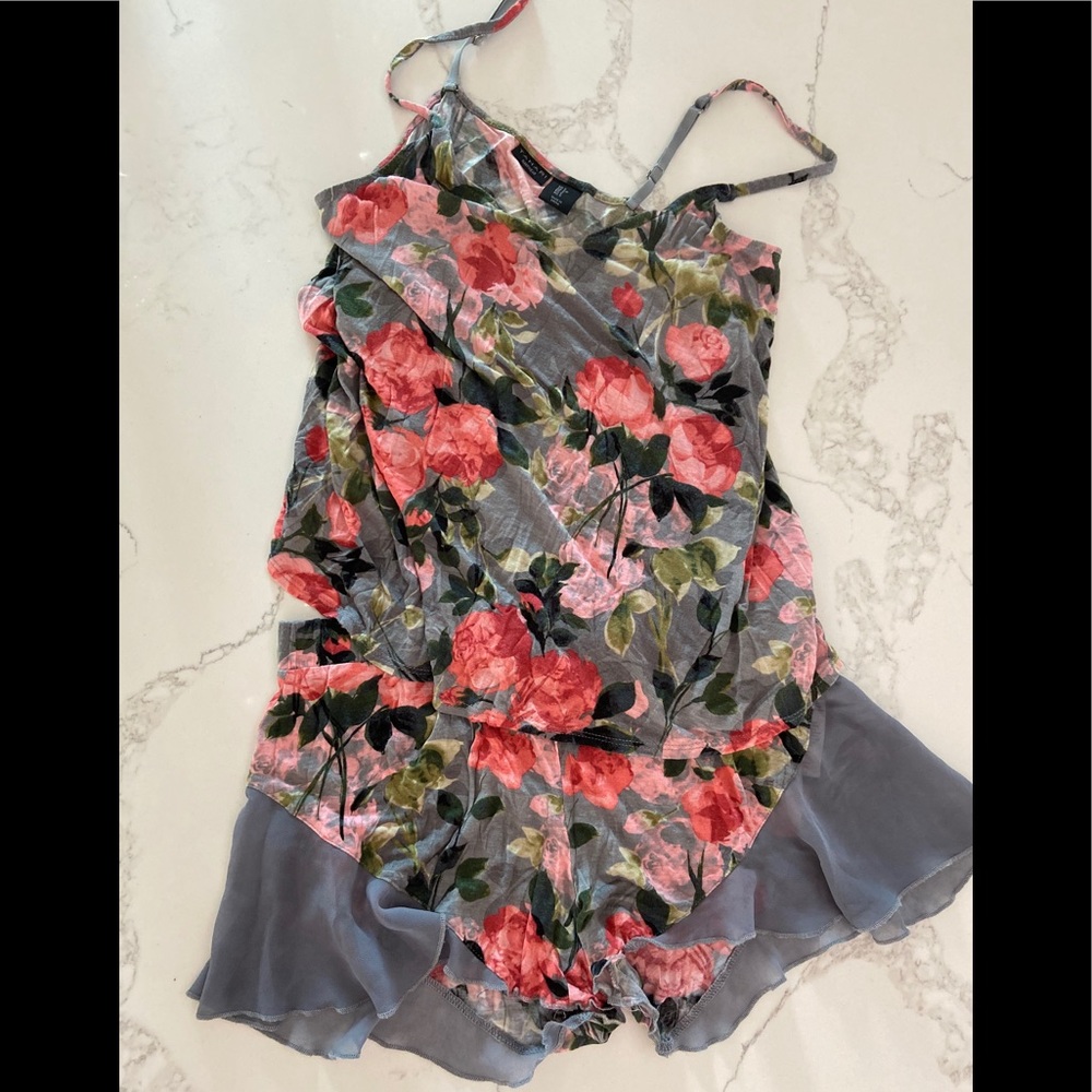 Tahari Floral PJ Set